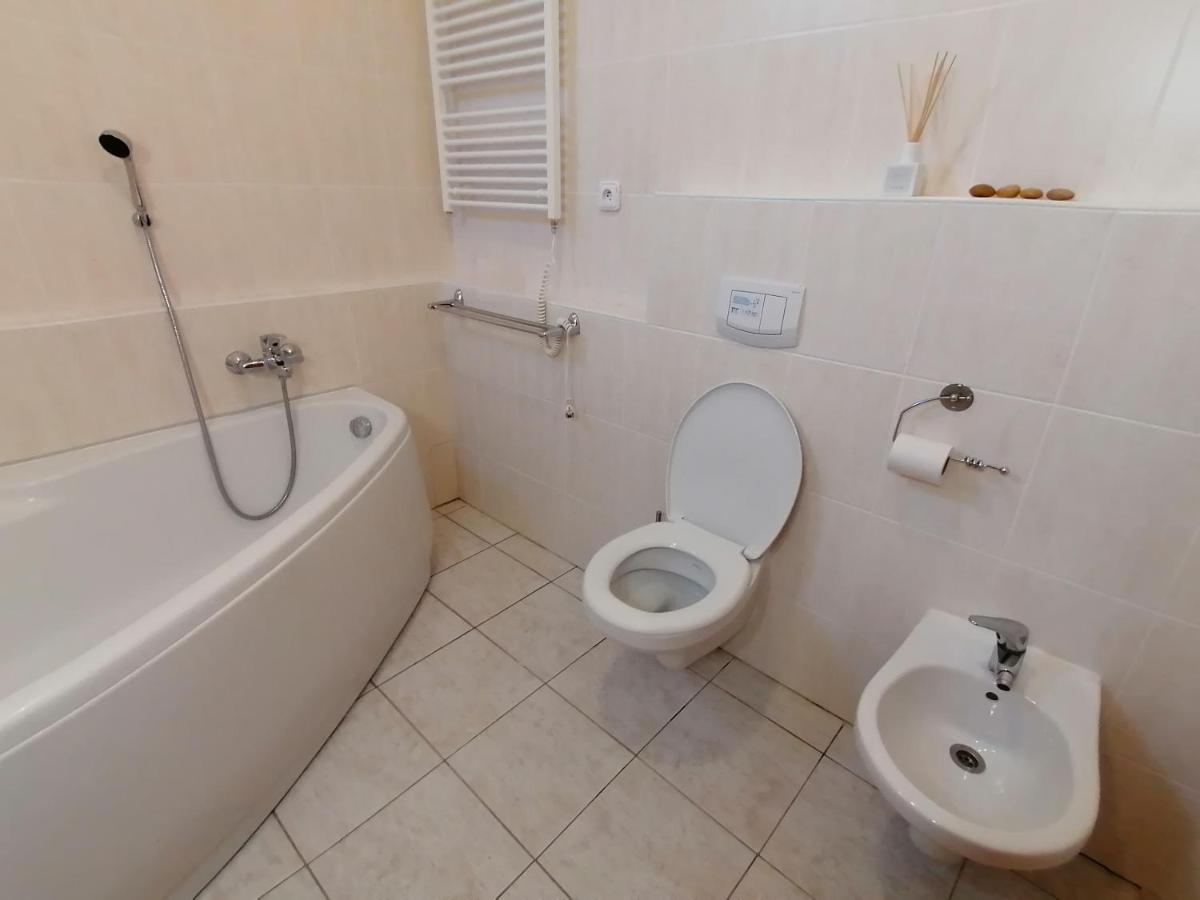 Pod Strechou Apartment Svoboda nad Upou Ngoại thất bức ảnh